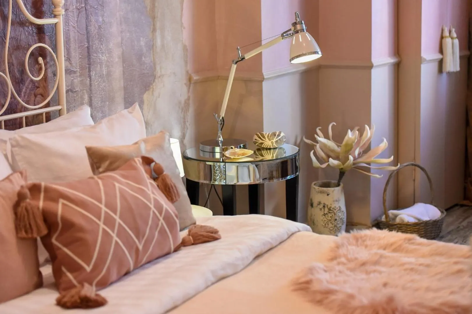 Magic Studio - A Central Fairytale Experience Bucureşti Apartament
