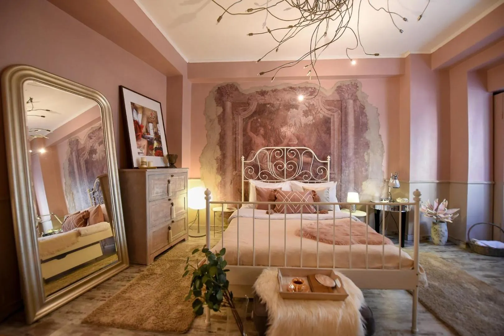Magic Studio - A Central Fairytale Experience Bucureşti